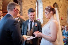 Dufferin Coaching Inn Wedding Photography by Emd Media 14