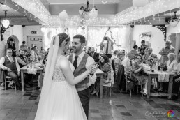 Dufferin Coaching Inn Wedding Photography by Emd Media 56