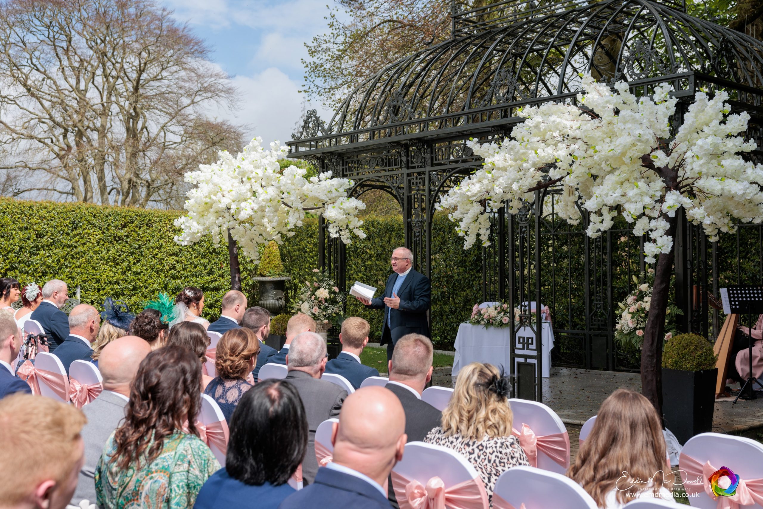 Outdoor Weddings