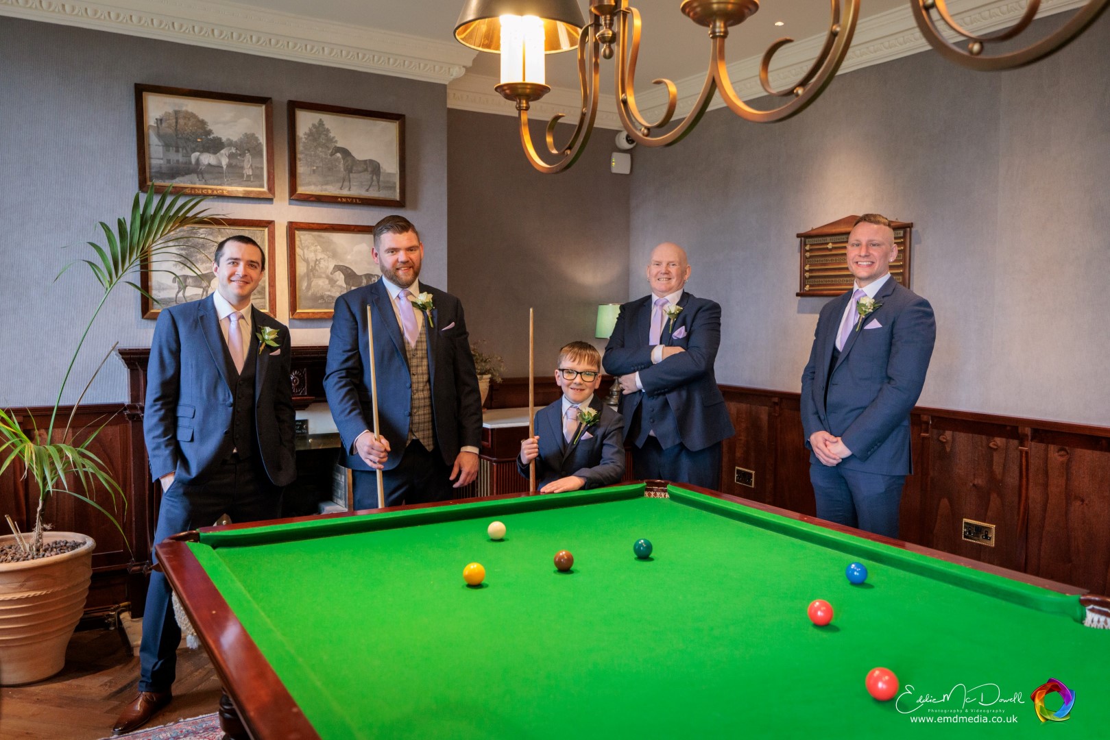 Slieve DOnard Marine Lawn Wedding Photos Emd Media (20)
