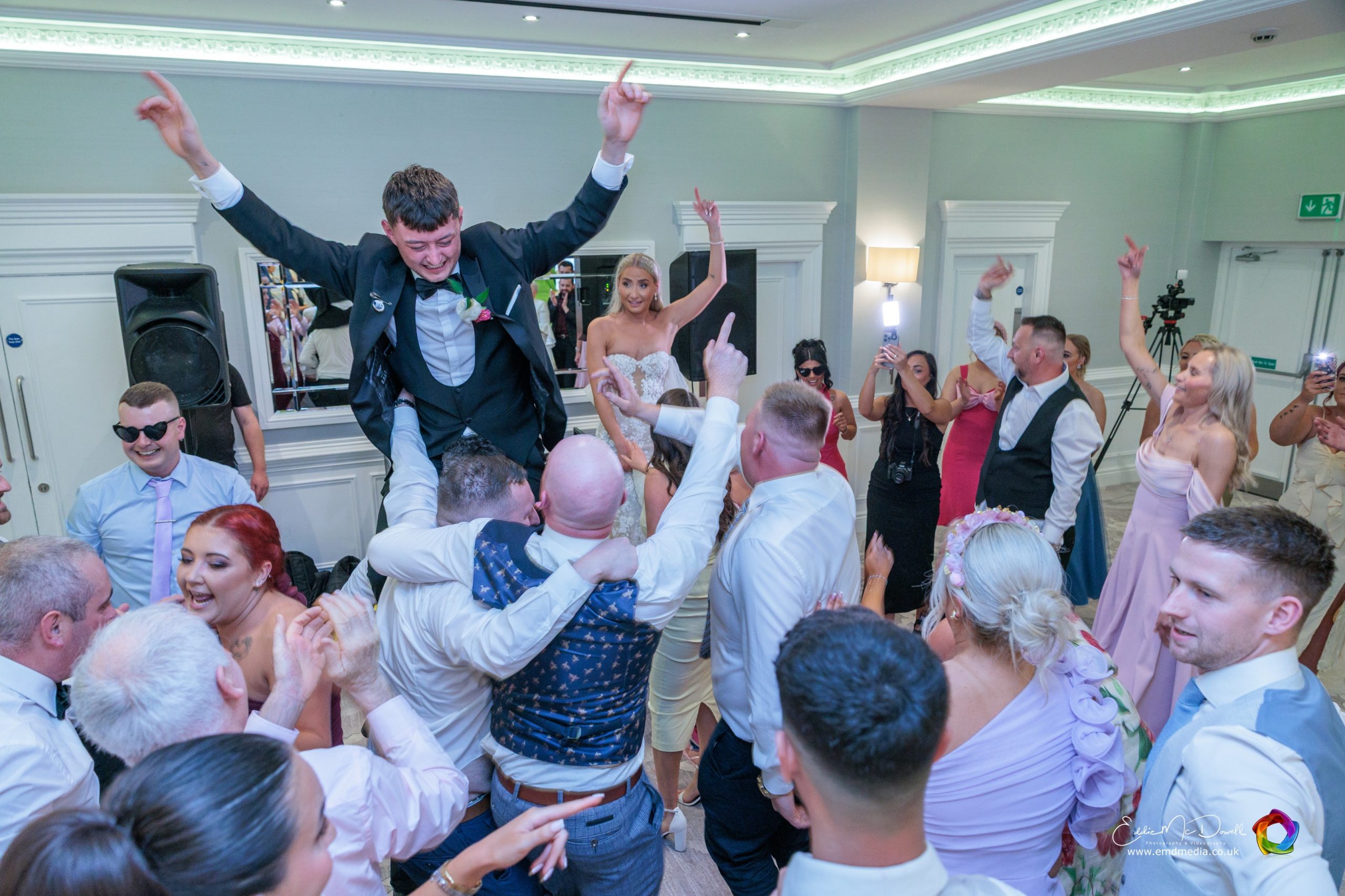 Tullyglass Weddings by Emd Media Photography Videography (73)